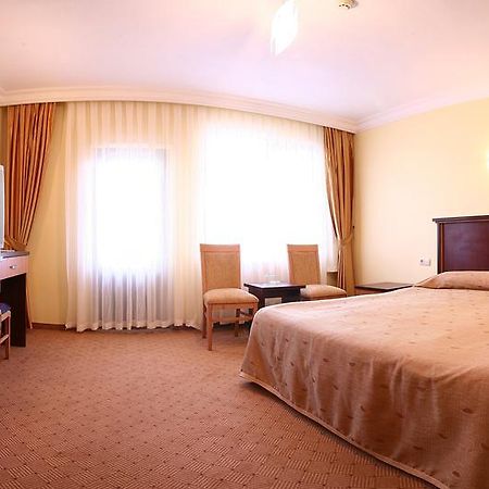 Kozakli Grand Termal Hotel Habitación foto