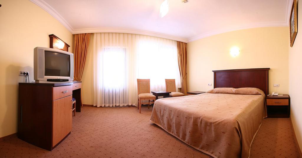 Kozakli Grand Termal Hotel Habitación foto